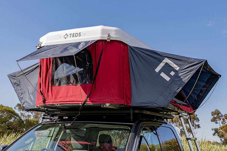 ROOF TOP TENTS & AWNINGS Slide 2